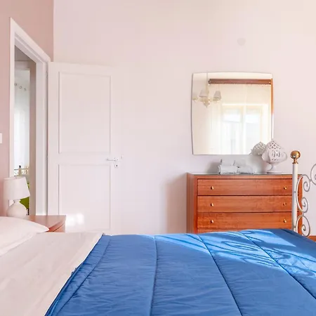 Casa Debby Tatil Evi *